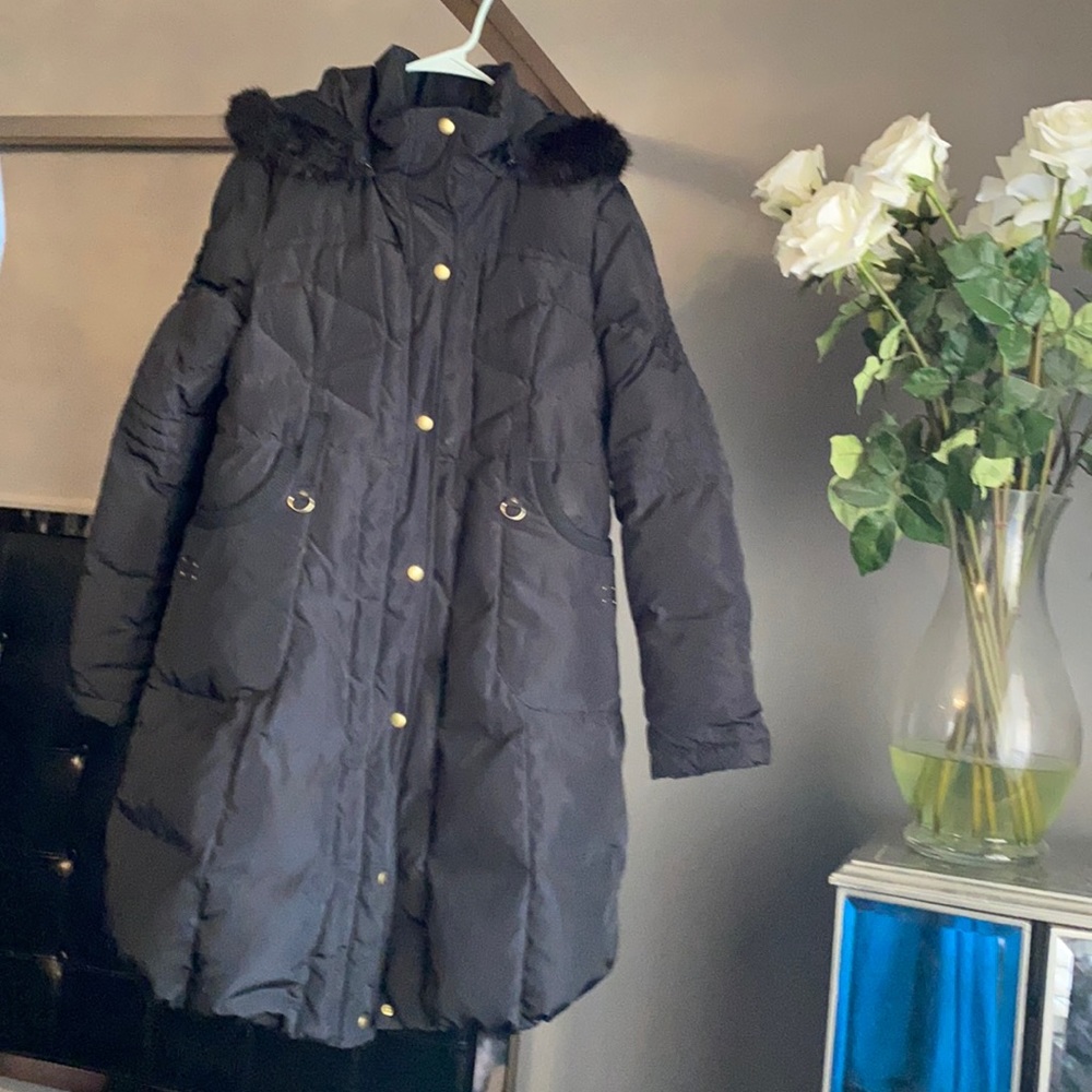 Kimi + Kai maternity Down filled Warm Coat Size Large